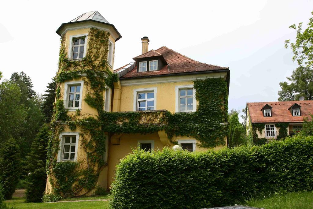 Landschloss Ernestgrün Neualbenreuth Exterior foto
