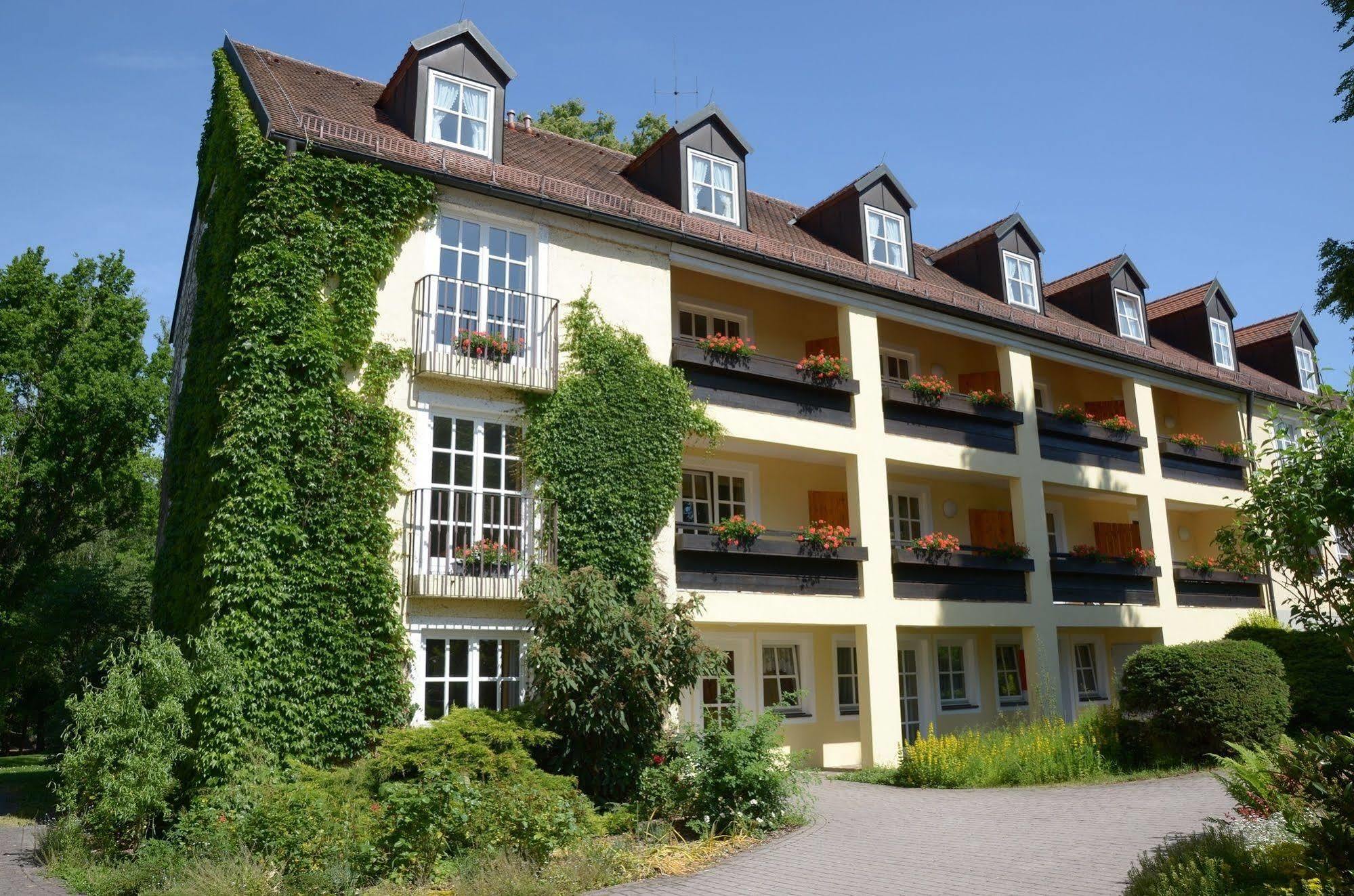 Landschloss Ernestgrün Neualbenreuth Exterior foto