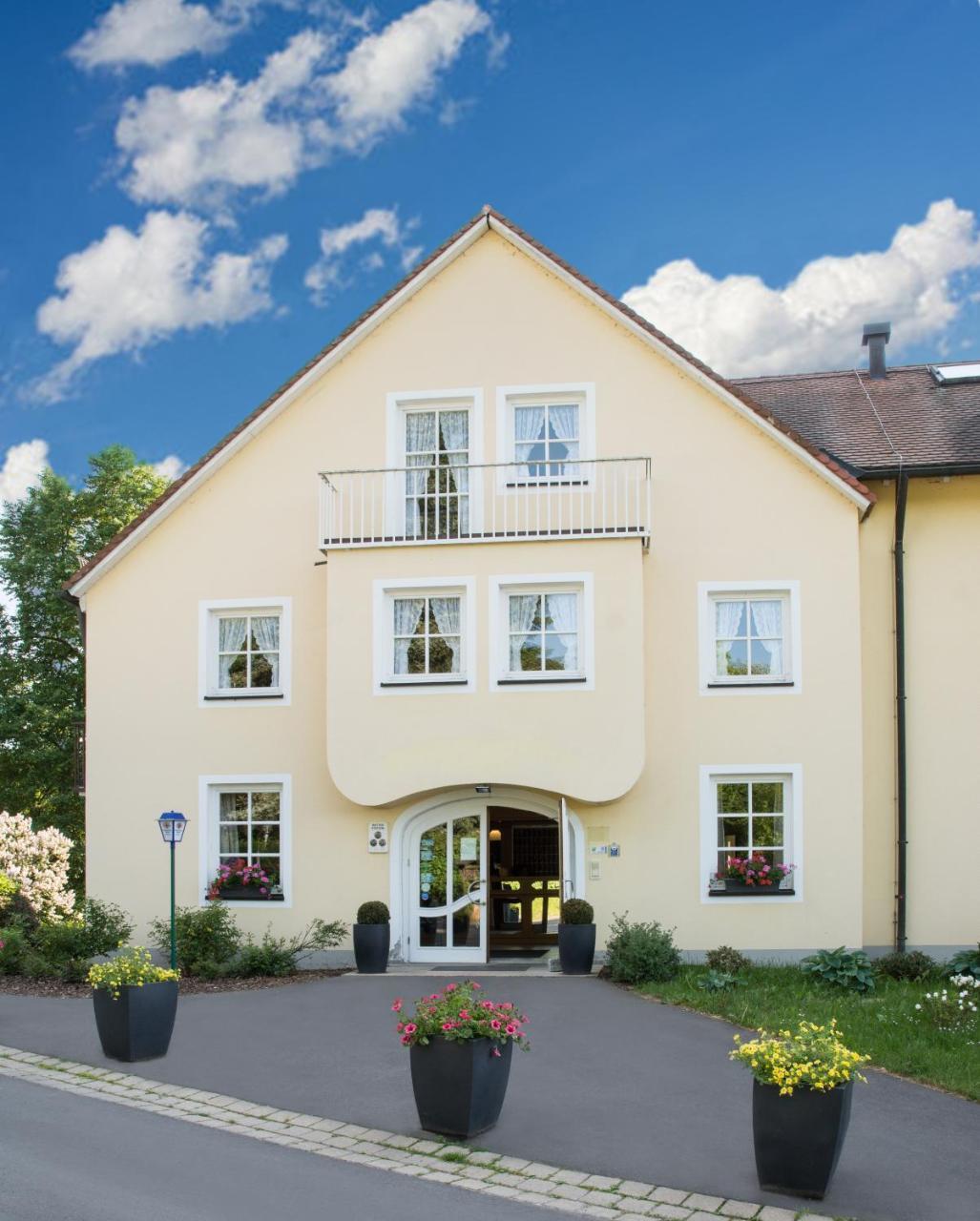 Landschloss Ernestgrün Neualbenreuth Exterior foto
