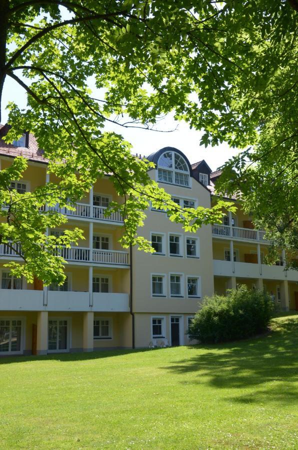 Landschloss Ernestgrün Neualbenreuth Exterior foto